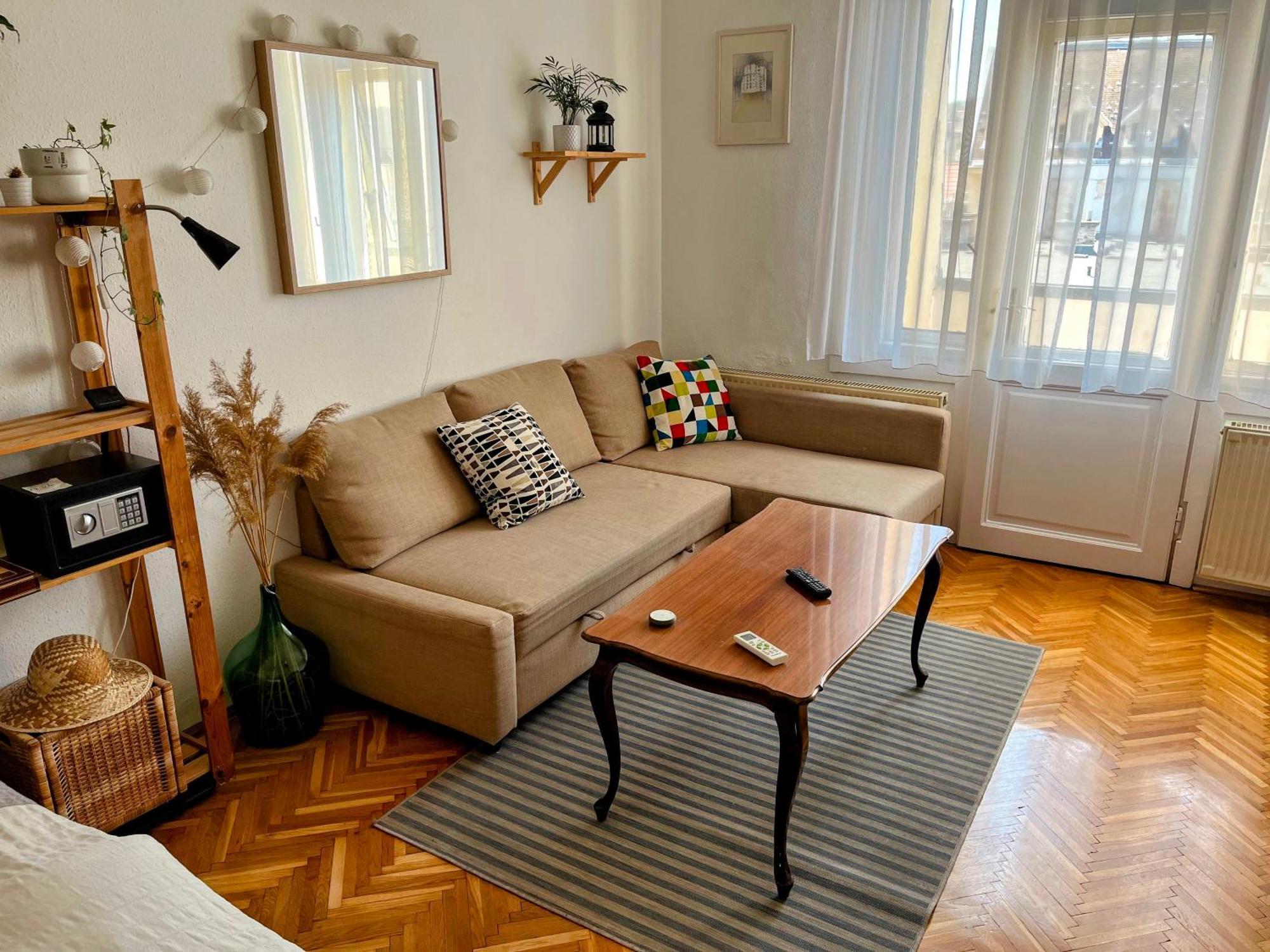 Domos Buda Castle Balcony Apartment Budapest Bagian luar foto